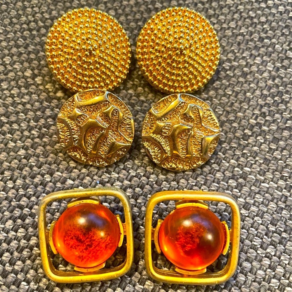 BUNDLE! Ginna Johnson Gold Earrings Plus 2 more Gold Earring for Free!